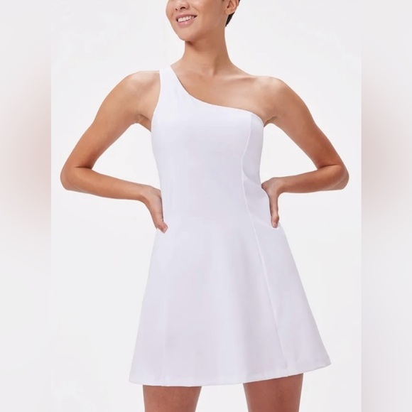 NWT Outdoor Voices SOLD OUT One Shoulder Dress Built in Bra only White Size L - Picture 1 of 16
